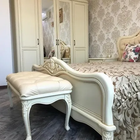 Livual Apartment *